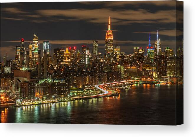 New York. Skyline Canvas Print featuring the photograph New York Skyline by Michael Hope