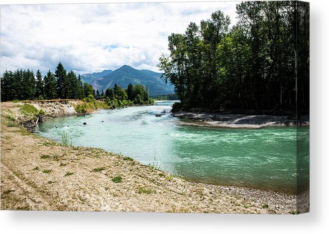 River Bend At Lyman Canvas Print featuring the photograph River Bend at Lyman by Tom Cochran