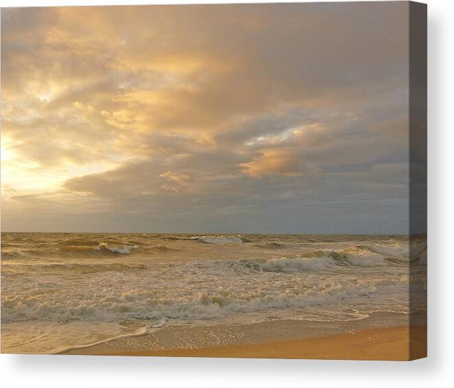 Sunrise Canvas Print featuring the photograph Autumn sunrise by Ellen Paull