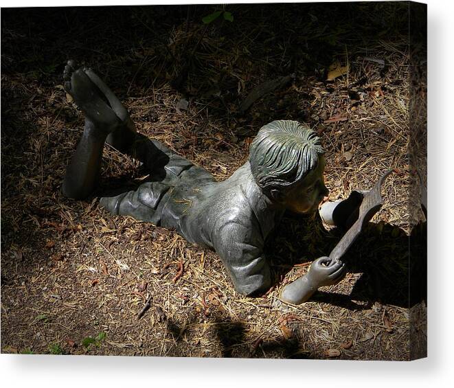 Bronze Children Canvas Print featuring the photograph Good Read by Frank Wilson