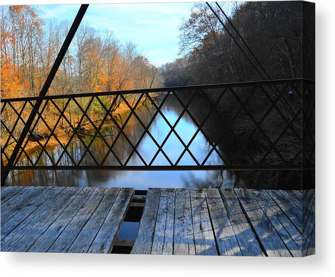 Bridge Canvas Print featuring the photograph Looking through Old Bridge Railing by Stacie Siemsen