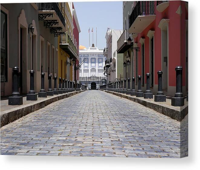 Richard Reeve Canvas Print featuring the photograph Old San Juan - Calle Fortaleza by Richard Reeve