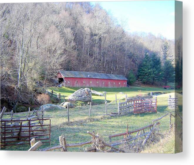 Barn Canvas Print featuring the photograph Red Barn in the Mountains by Bill TALICH