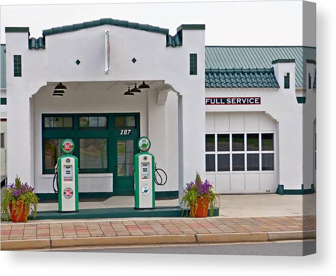 Gas Canvas Print featuring the photograph Sinclair Gas Station by Pete Trenholm