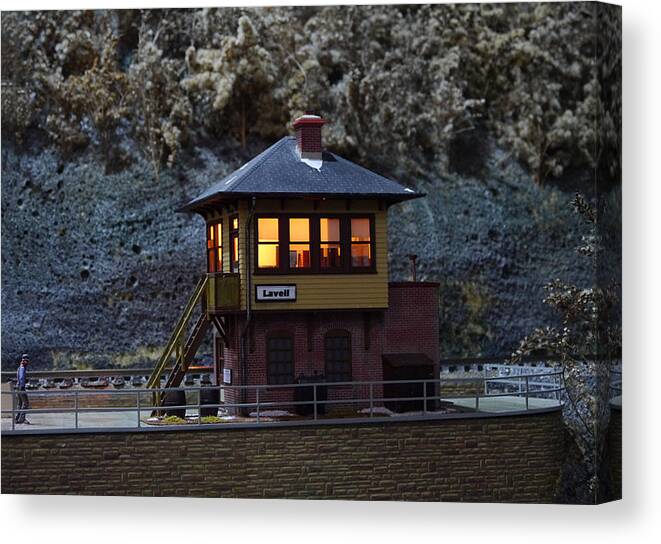 Small Canvas Print featuring the photograph Small World - Lavell Junction by Richard Reeve
