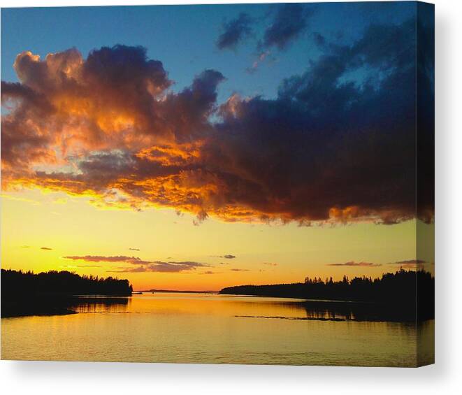  Canvas Print featuring the photograph Deer Isle Sunset by Polly Castor