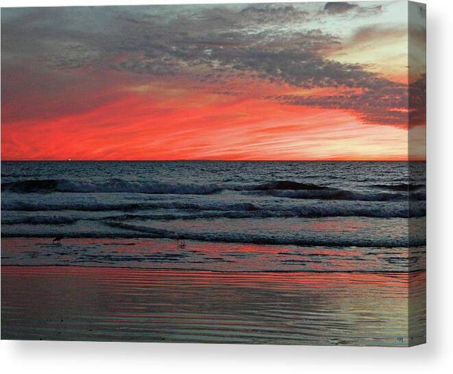 Sunset Canvas Print featuring the photograph State Of Mind by Everette McMahan jr