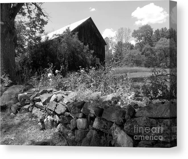 Vermont Landscape Canvas Print featuring the photograph Vermont Barn and Stone Wall by Susan Lafleur
