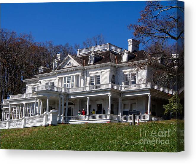 Blue Ridge Parkway Canvas Print featuring the photograph Flat Top Manor in the Moses Cone Memorial Park by L Bosco
