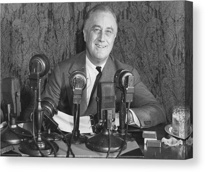 People Canvas Print featuring the photograph Franklin D Roosevelt by Central Press