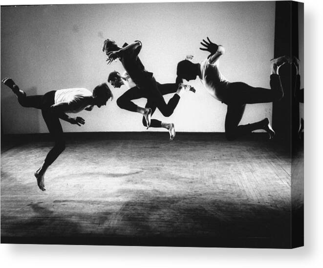Dance Canvas Print featuring the photograph Limon Company Members by Gjon Mili