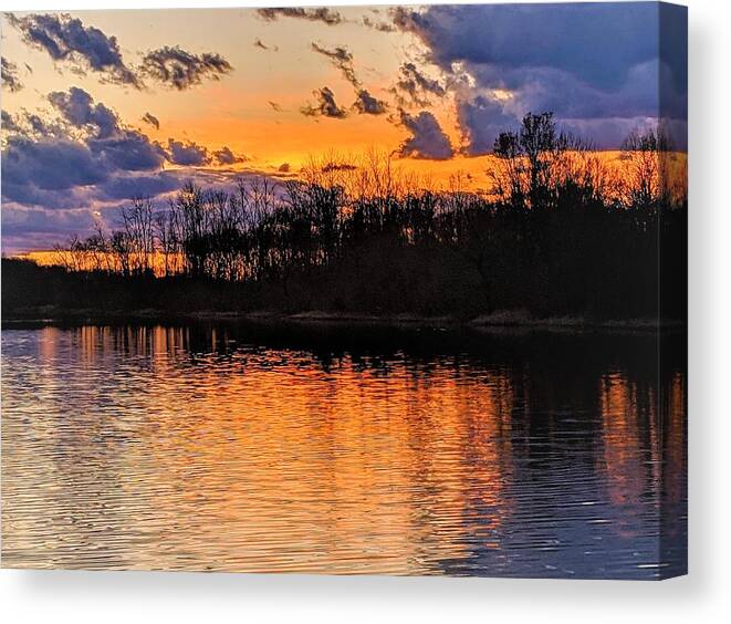  Canvas Print featuring the photograph Tinkers Creek Park Sunset by Brad Nellis