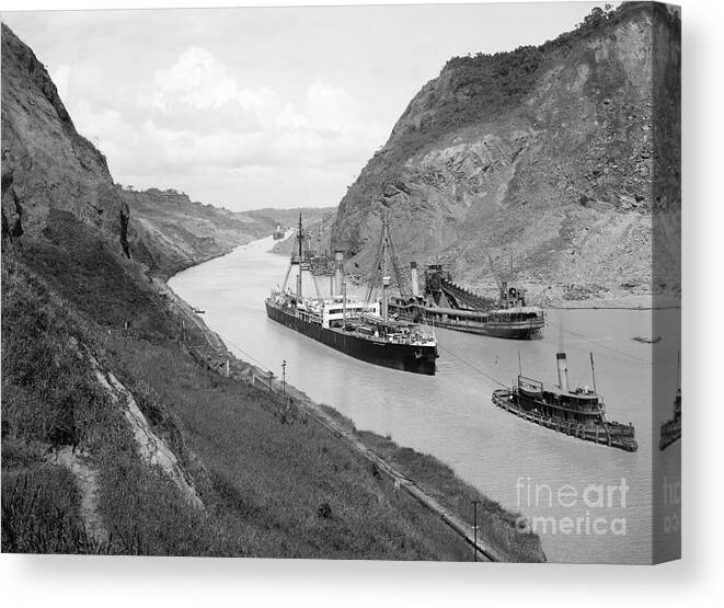 1915 Canvas Print featuring the photograph Panama Canal, c1915 #3 by Granger