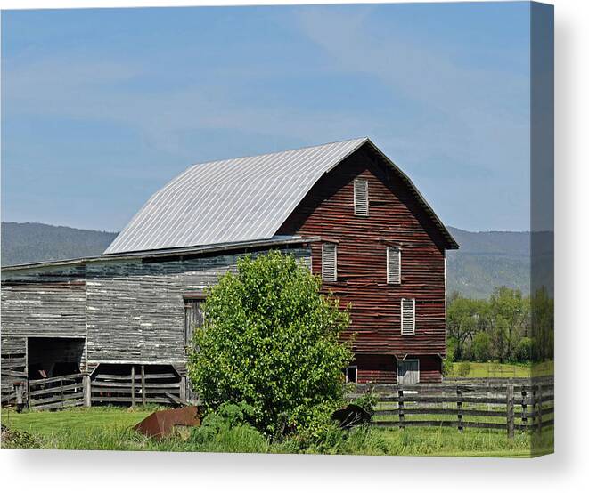 Barn Canvas Print featuring the photograph Here Sits This Barn by Roberta Byram