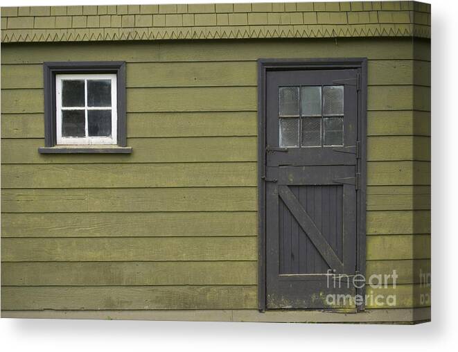 Old Wood Shed Canvas Print featuring the photograph Green Shed #1 by Bill Thomson