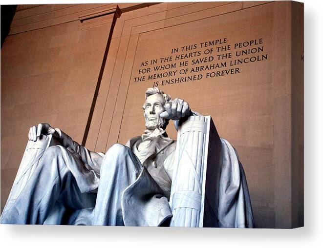 Washington Canvas Print featuring the photograph Lincoln Memorial #3 by Kenny Glover