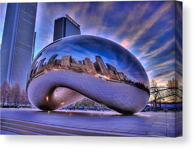 Chicago Canvas Print featuring the photograph Cloud Gate by Jeff Lewis