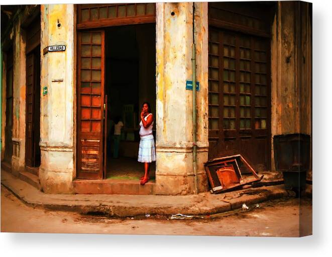  Canvas Print featuring the photograph Cuba3 by Ron Harpham