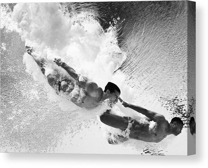 Luiz Felipe Outerelo Canvas Print featuring the photograph Diving - 16th Fina World Championships by Adam Pretty