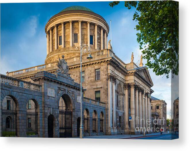 Dublin Canvas Print featuring the photograph Four Courts Building by Inge Johnsson