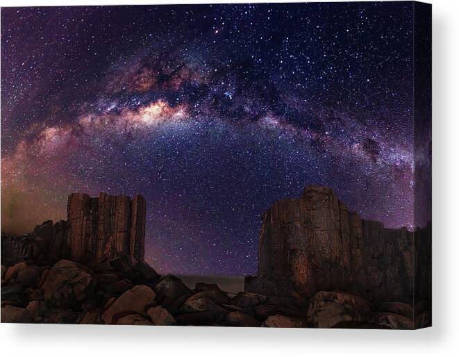 Landscape Canvas Print featuring the photograph Gate To Heaven by Wolongshan