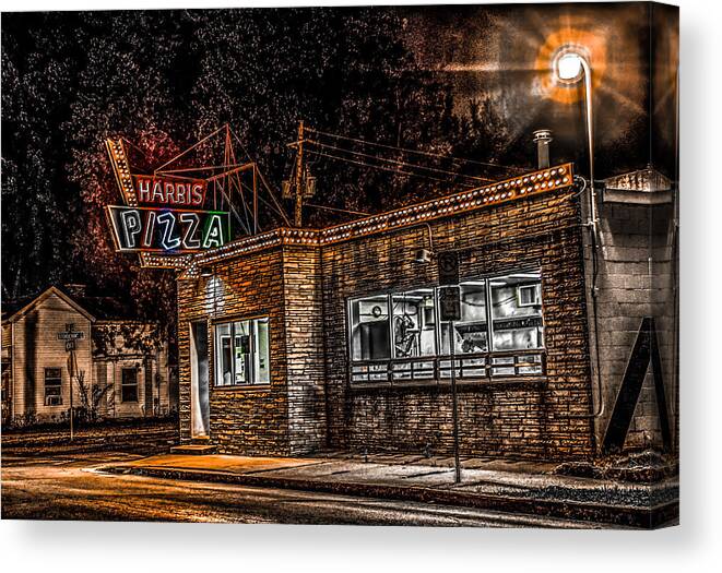 Davenport Canvas Print featuring the photograph Harris Pizza #3 by Ray Congrove