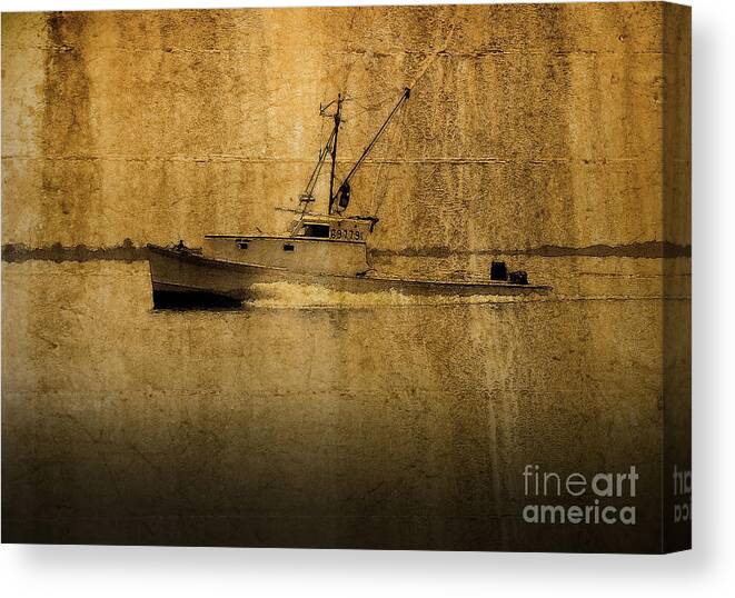 Fishing Canvas Print featuring the photograph Heading Home by Gene Bleile Photography 