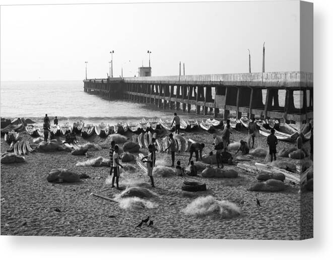 Bay Of Bengal Canvas Print featuring the photograph Nets A Pier by Lee Stickels