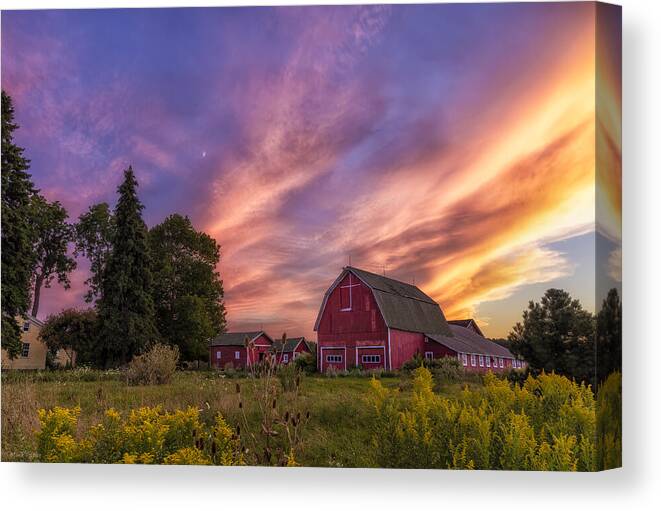 Red Barn Sunset 2 Canvas Print featuring the photograph Red Barn Sunset 2 by Mark Papke