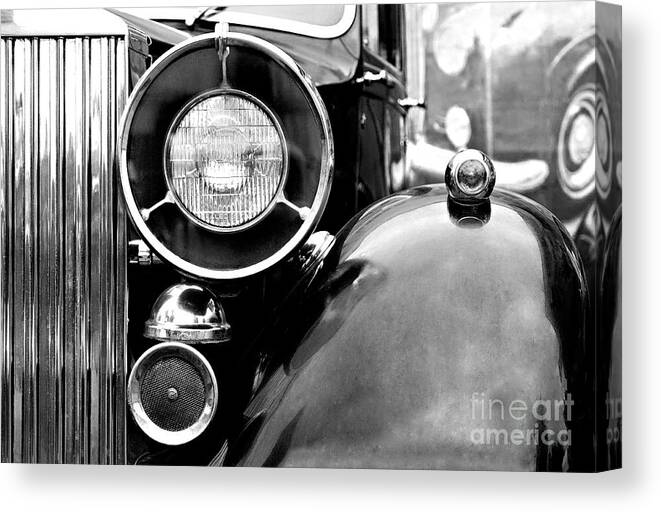  Canvas Print featuring the photograph Rolls Royce by Evgeniy Lankin