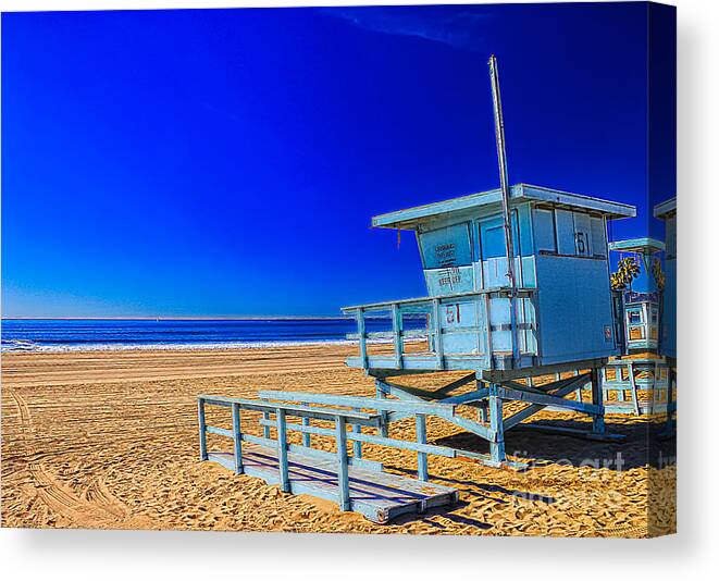 Lifeguard Tower Canvas Print featuring the photograph Summers Sentinels 1 by David Doucot