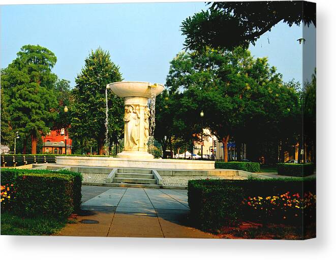 Statue Canvas Print featuring the photograph Dupont Circle by Claude Taylor