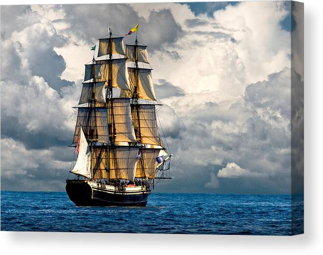 Tall Ship Canvas Print featuring the photograph Friendship of Salem by Fred LeBlanc