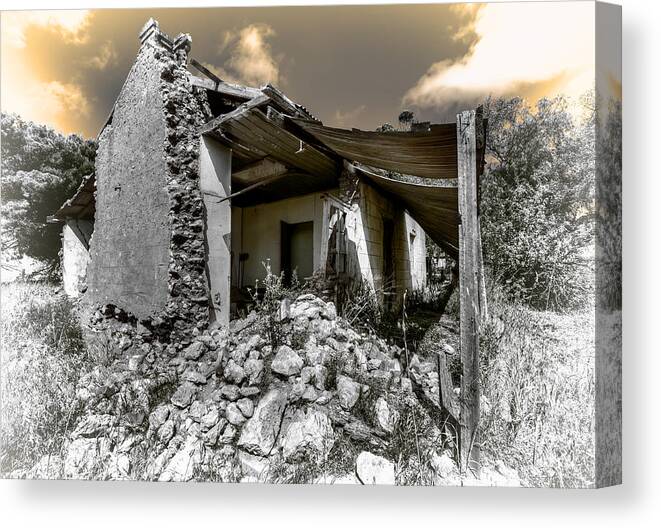 Ruin Canvas Print featuring the photograph Facing Ruin by Wayne Sherriff