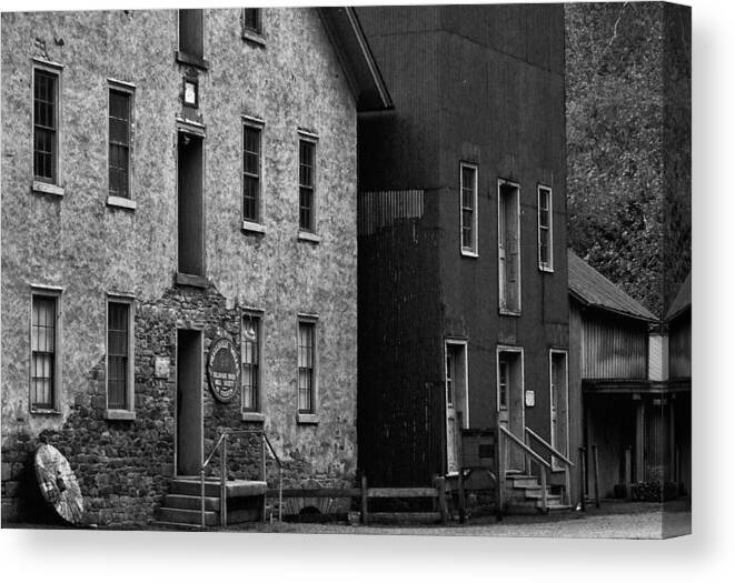 Rallsville Mill Canvas Print featuring the photograph Old Mill by Val Arie