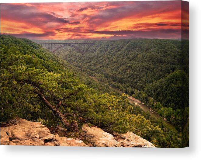  Canvas Print featuring the photograph The Gorge by Lisa Lambert-Shank