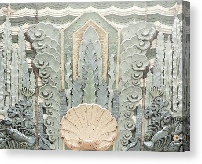 Art Deco Canvas Print featuring the photograph Art Deco Detail by Theresa Tahara