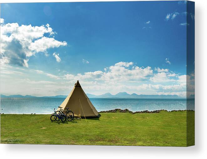 Camping Canvas Print featuring the photograph Camping At Coast by Paul Mcgee