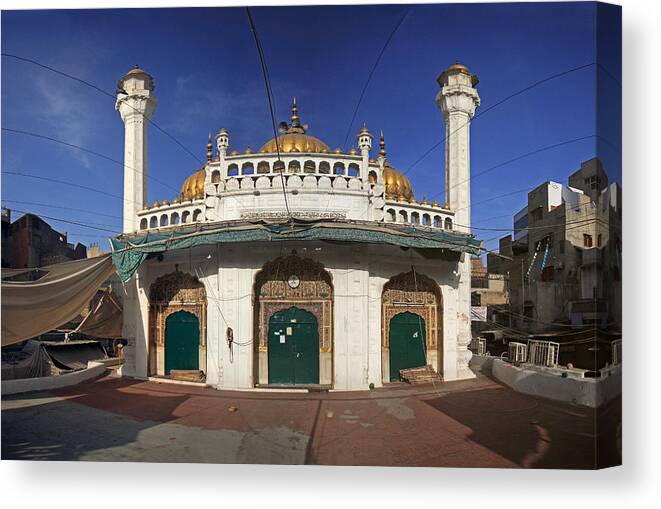 Tranquility Canvas Print featuring the photograph Golden Mosque Panorama by Yasir Nisar
