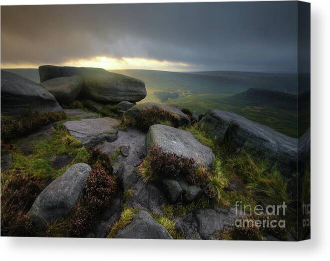 Art Canvas Print featuring the photograph Higger Tor 18.0 by Yhun Suarez