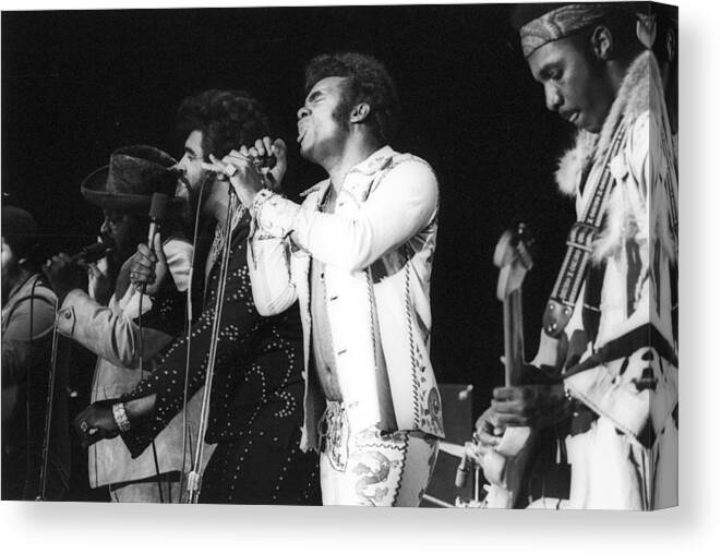 1980-1989 Canvas Print featuring the photograph Isley Brothers At The Cool Jazz Fest by Tom Copi