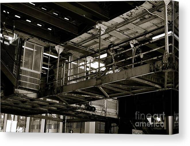 Documentary Canvas Print featuring the photograph L-evated Train Platform Chicago Illinois by Frank J Casella