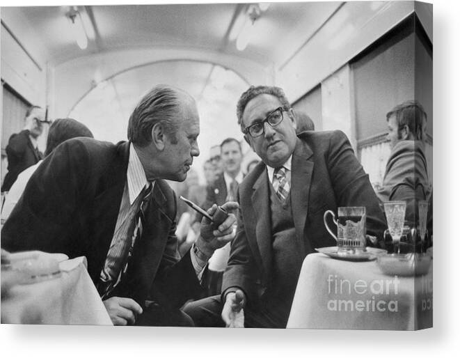 Mature Adult Canvas Print featuring the photograph President Ford Discussing Progress by Bettmann