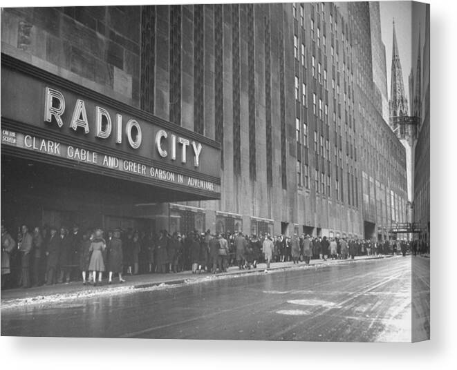 Usa Canvas Print featuring the photograph Radio City Music Hall by Cornell Capa