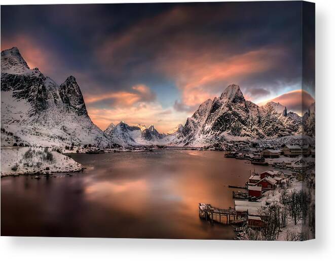 Norway Canvas Print featuring the photograph Reinevgen by Wojciech Kruczynski