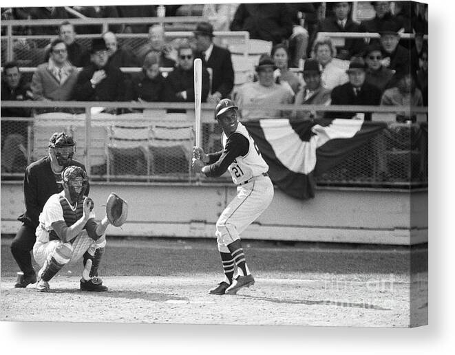 Baseball Catcher Canvas Print featuring the photograph Roberto Clemente Batting During Game by Bettmann
