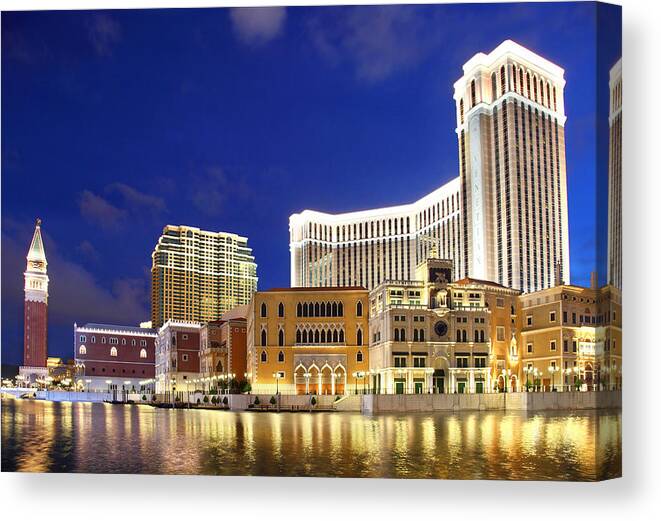 Tranquility Canvas Print featuring the photograph The Venetian Macau by Seng Chye Teo