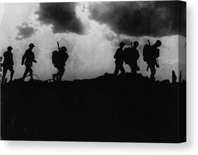 Trench Canvas Print featuring the photograph To The Trenches by Hulton Archive