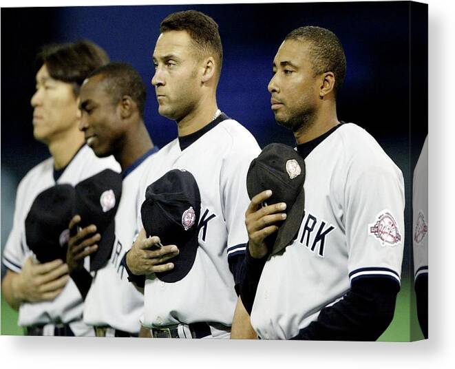 Hubert H. Humphrey Metrodome Canvas Print featuring the photograph Yankees Listen To The National Athem by Elsa