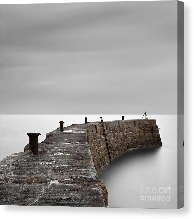 Harbour Canvas Print featuring the photograph Curve by Richard Thomas